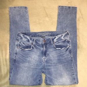 AMERICAN EAGLE skinny “Super Stretch” Jeans!